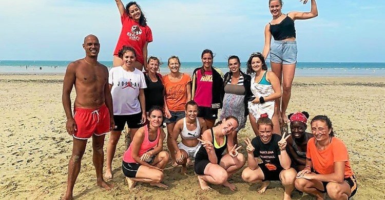 Pour fêter la montée l'équipe SF2 joue à Koh Lanta